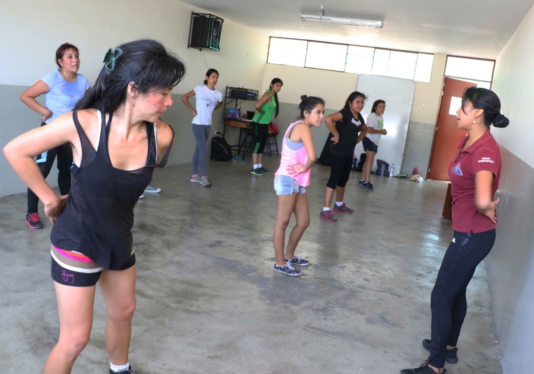PROFESORA DE DANZA PARA COLEGIO DEL CALLAO